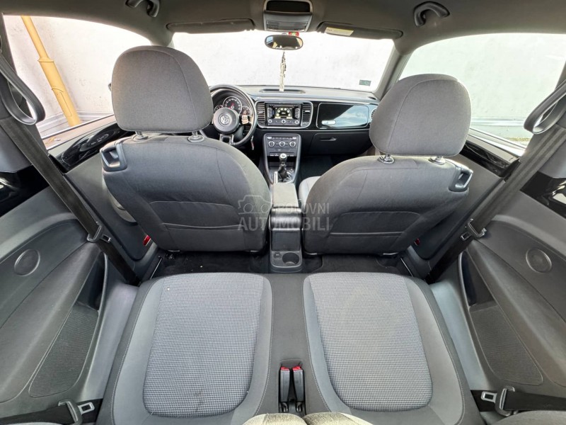 Volkswagen Nova Buba 1.6 tdi New Beetle