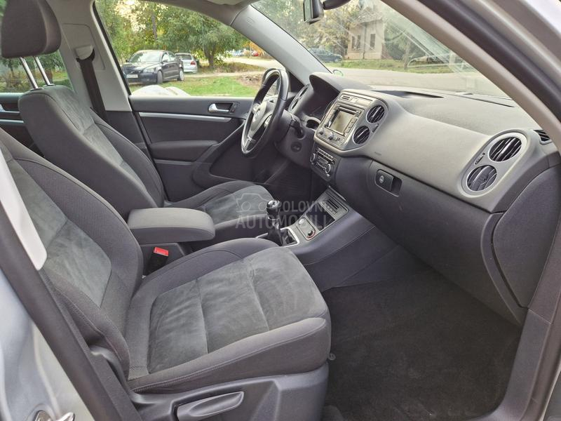 Volkswagen Tiguan 4x4 PANO FUL