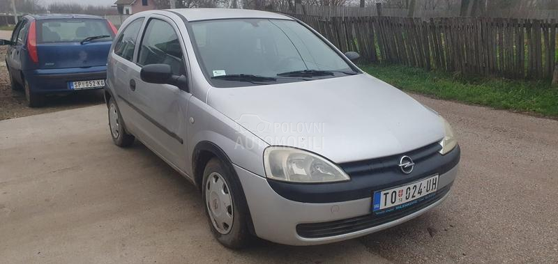 Opel Corsa C 1.0
