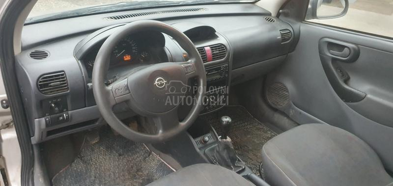 Opel Corsa C 1.0