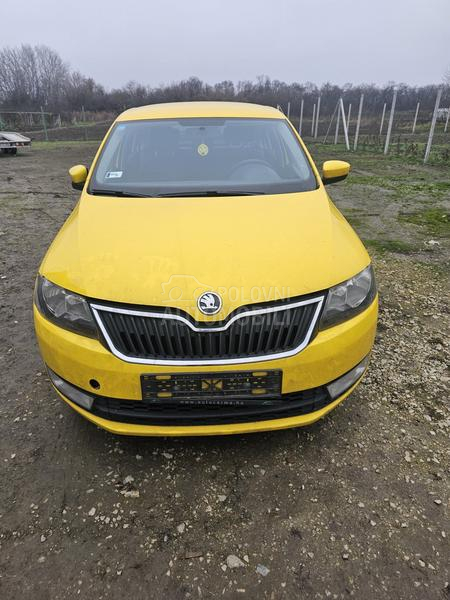 Škoda Rapid 1.6 td 2014. god. -  kompletan auto u delovima