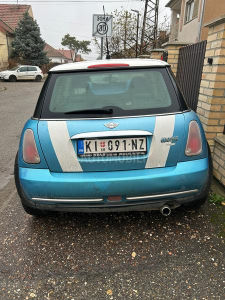 MINI Cooper 