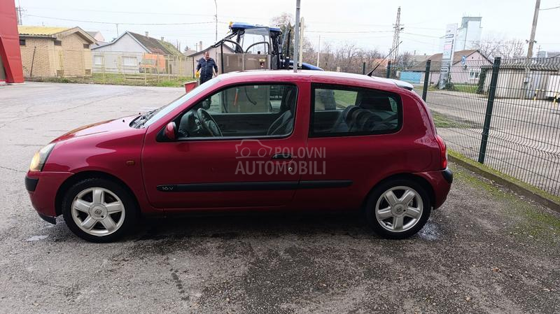 Renault Clio 