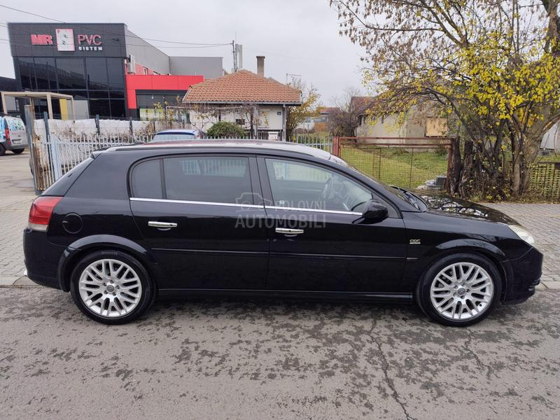 Opel Signum OPC line
