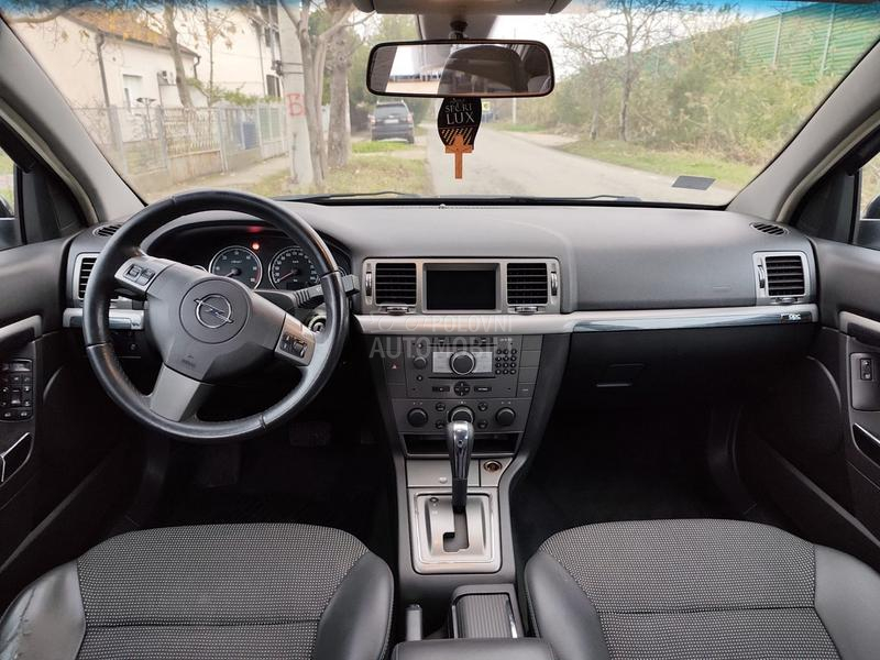 Opel Signum OPC line