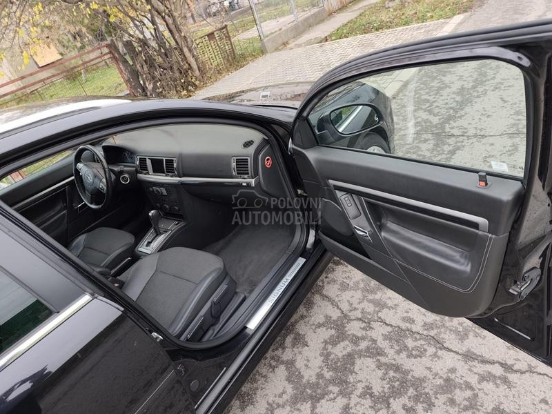 Opel Signum OPC line