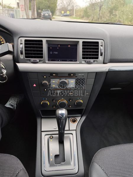 Opel Signum OPC line