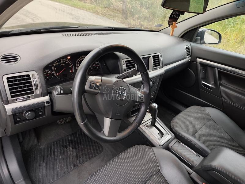 Opel Signum OPC line