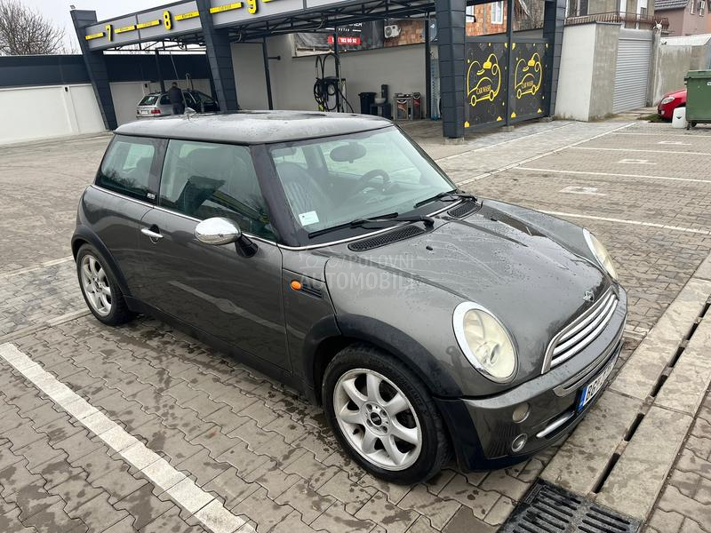 MINI Cooper Za pocetnike