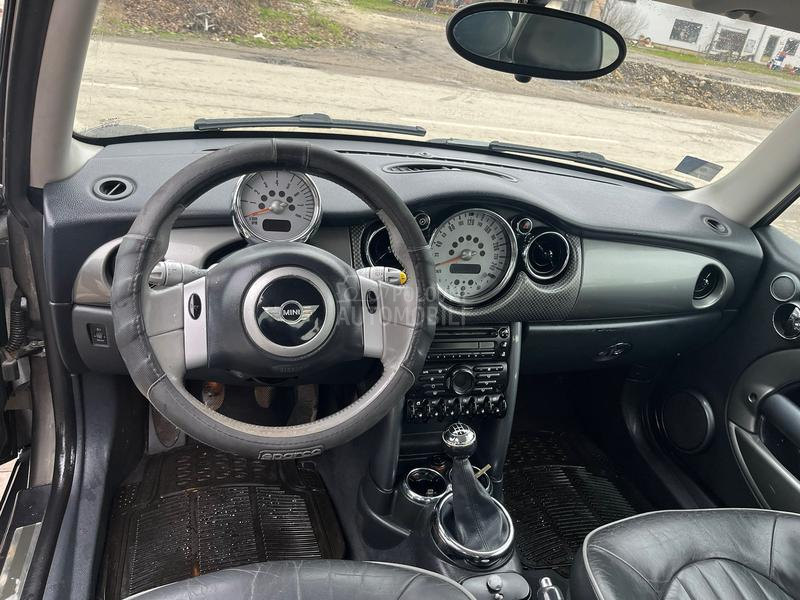 MINI Cooper Za pocetnike