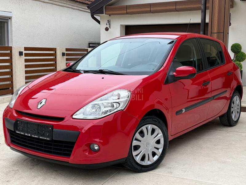 Renault Clio 1.2 /IZUZEETAN/ CH