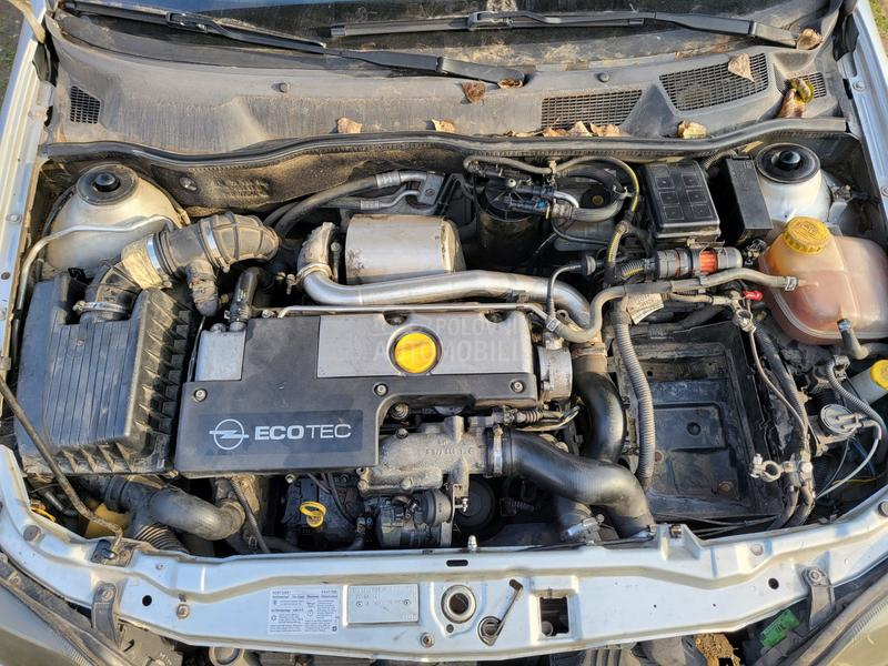 Opel Astra G 2.0