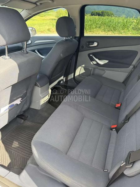 Ford Mondeo 2.o tdci TITANIUM