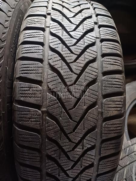 Lassa 225/60 R17 Zimska