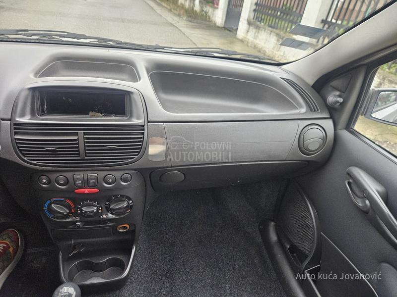 Fiat Punto 1.2 van tng