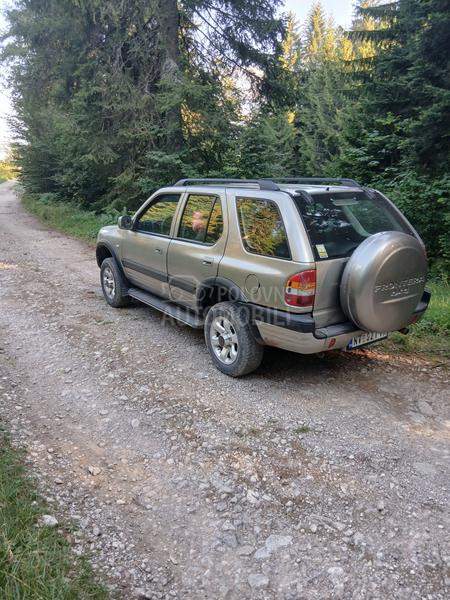 Opel Frontera frontera B