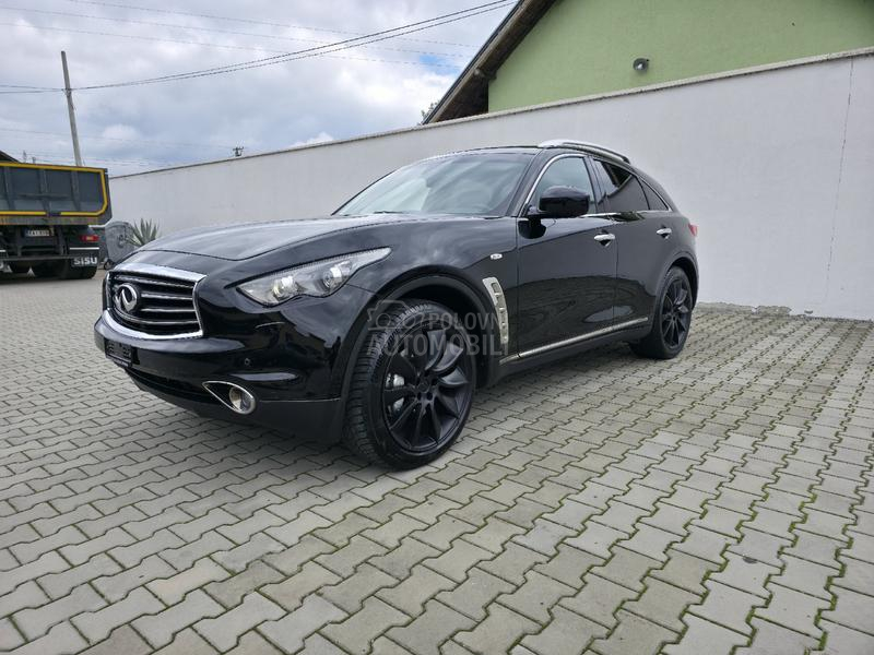 Infiniti FX30 QX70