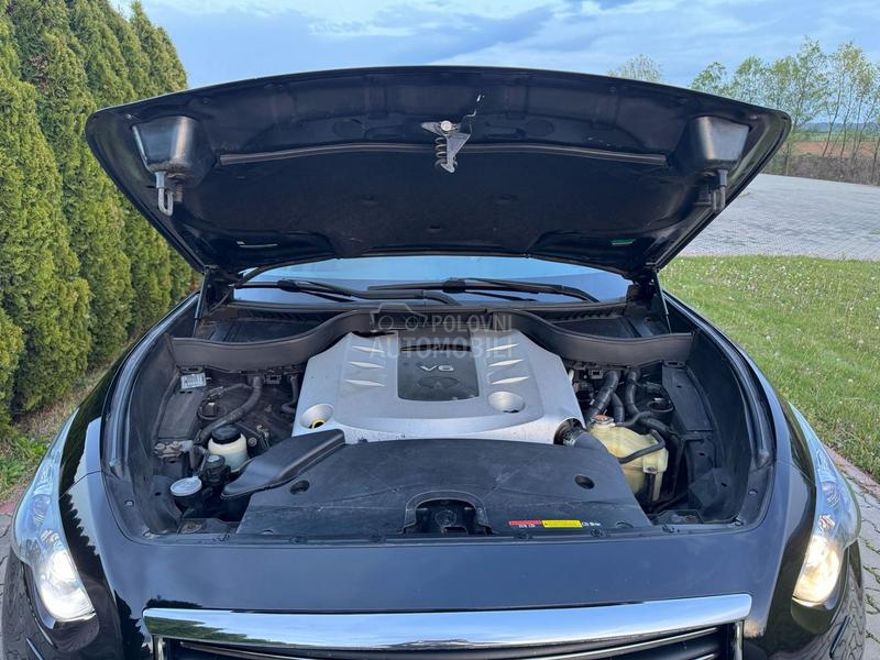 Infiniti FX30 QX70