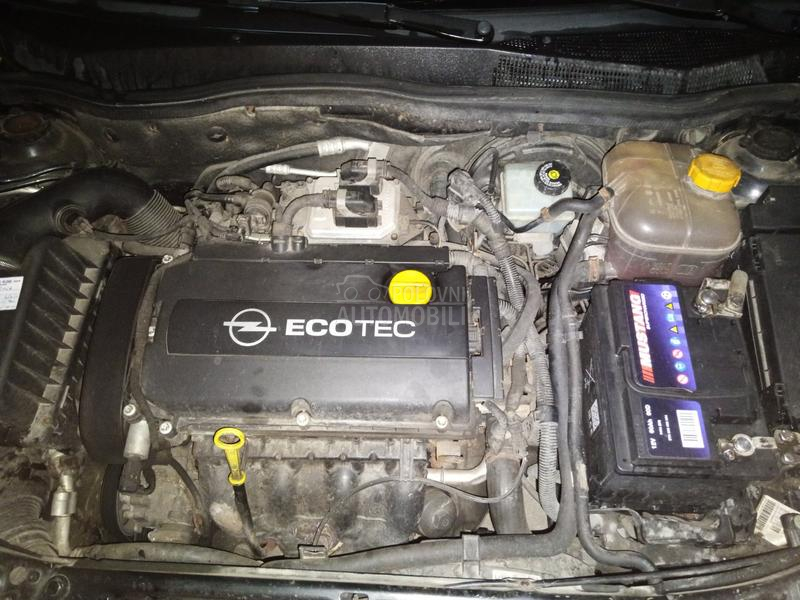 Opel Astra H 1.6