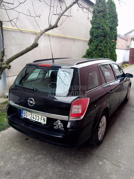 Opel Astra H 1.6