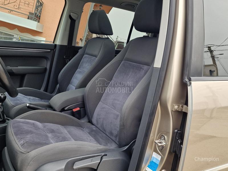 Volkswagen Touran HIGLINE