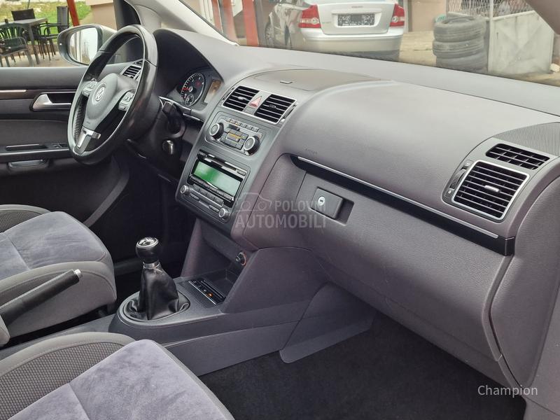 Volkswagen Touran HIGLINE