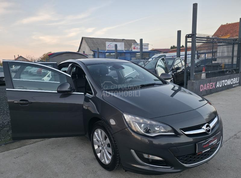 Opel Astra J 1.6 CDTI N.A.V.I