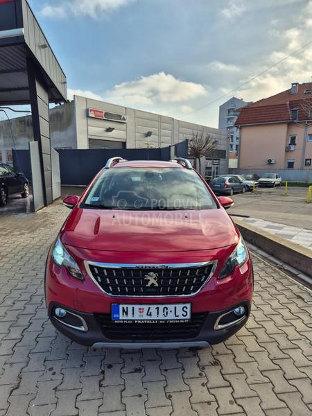 Peugeot 2008 1.2 turbo
