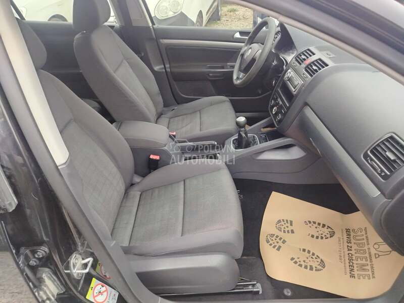 Volkswagen Golf 5 1,6 b. e. n. z