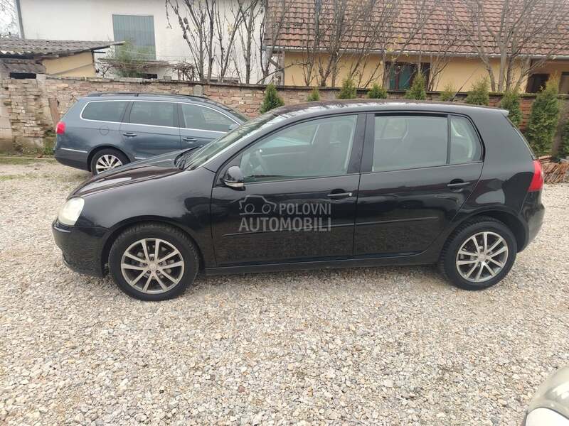 Volkswagen Golf 5 1,6 b. e. n. z