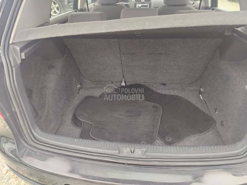 Volkswagen Golf 5 1,6 b. e. n. z