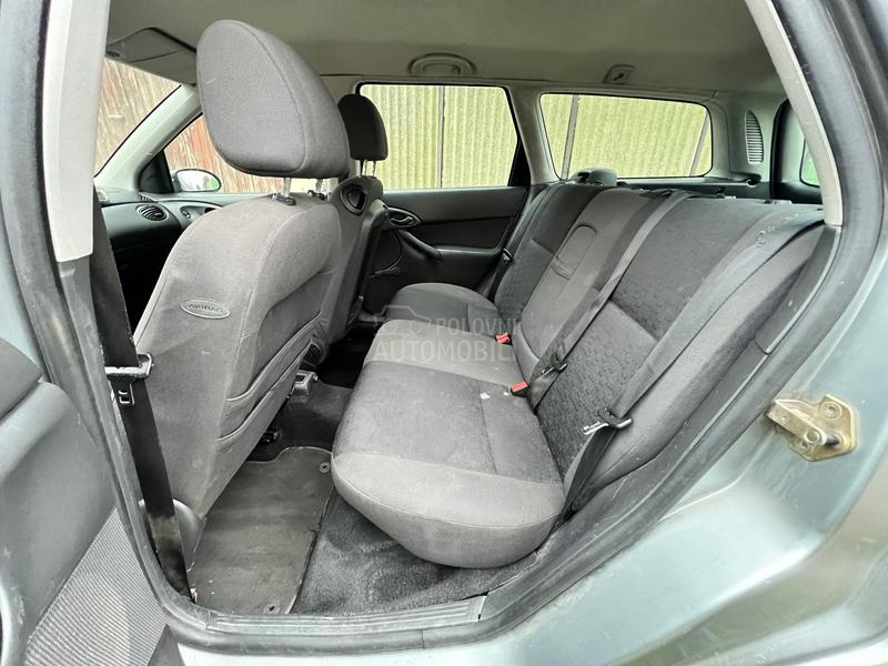 Ford Focus 1.6b