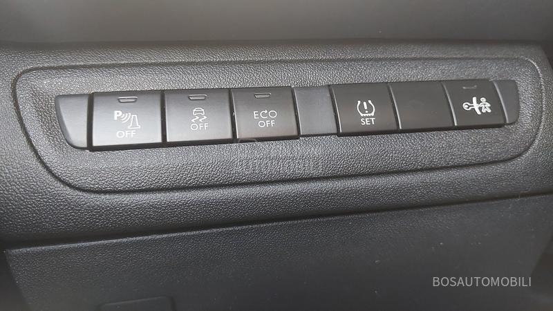 Peugeot 2008 1.6 hdi Business