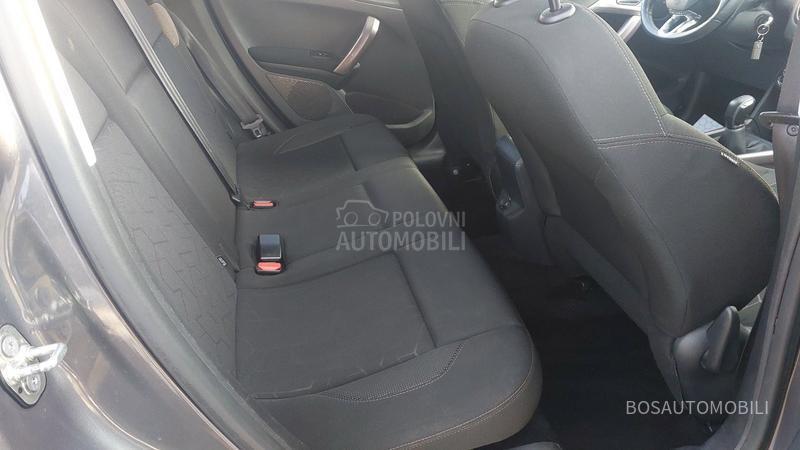 Peugeot 2008 1.6 hdi Business