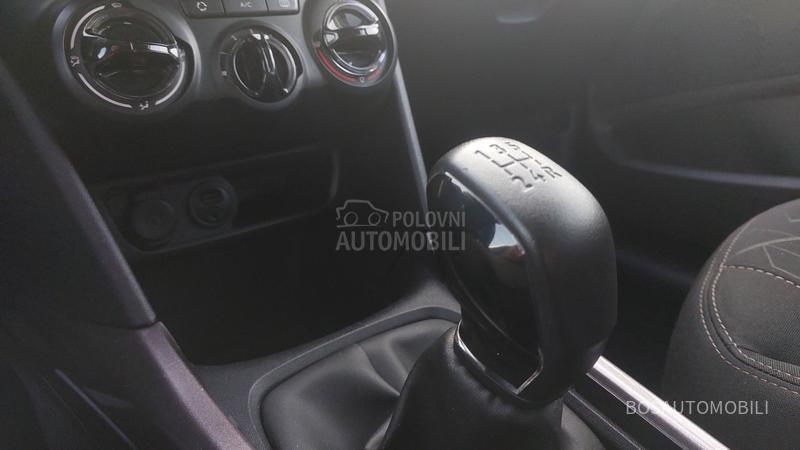 Peugeot 2008 1.6 hdi Business