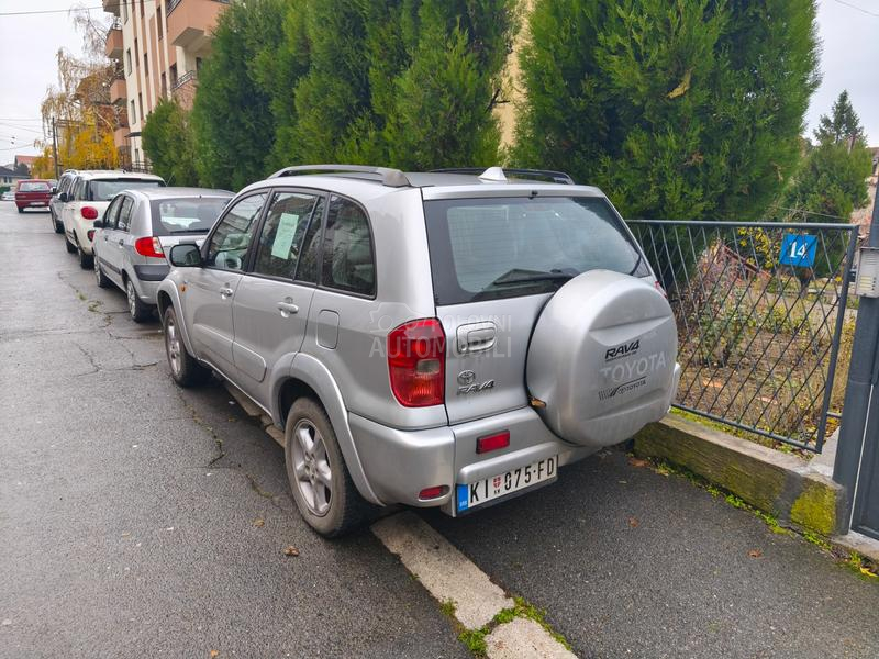 Toyota RAV 4 2.0 D4-D
