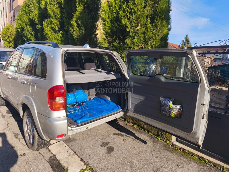 Toyota RAV 4 2.0 D4-D