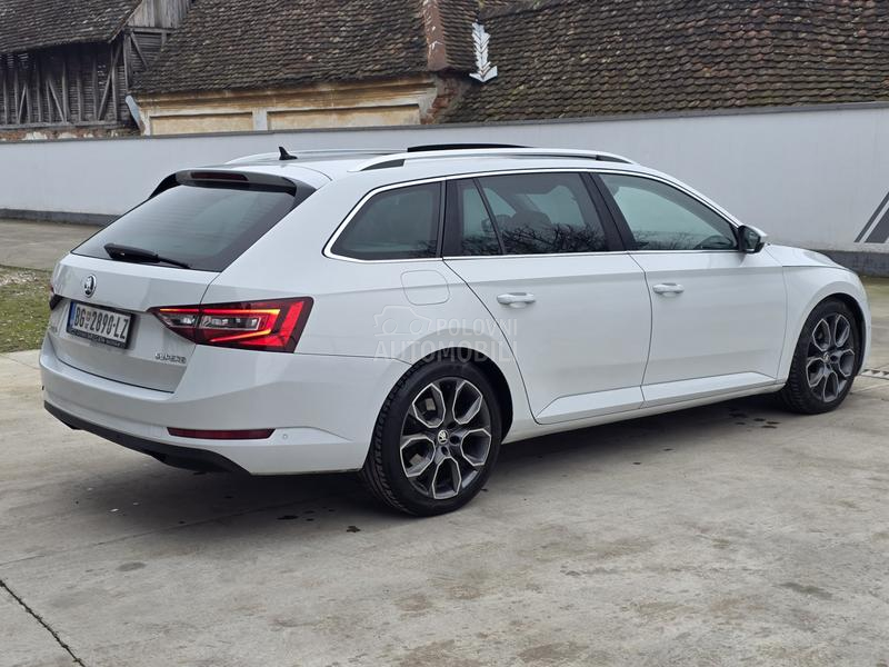 Škoda Superb DSG//FUL//