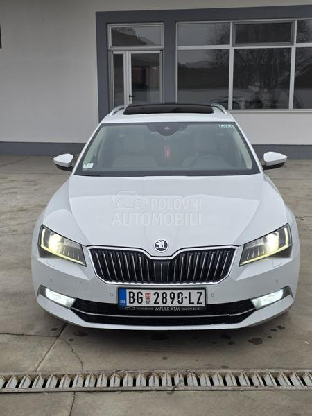 Škoda Superb DSG//FUL//