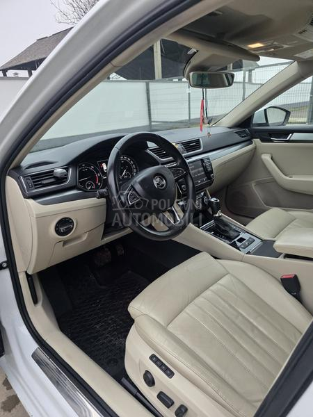 Škoda Superb DSG//FUL//