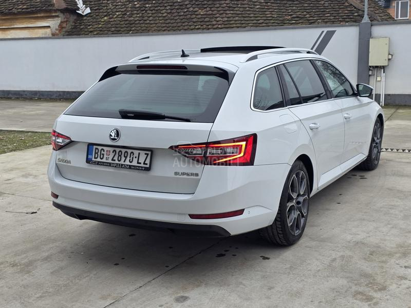 Škoda Superb DSG//FUL//