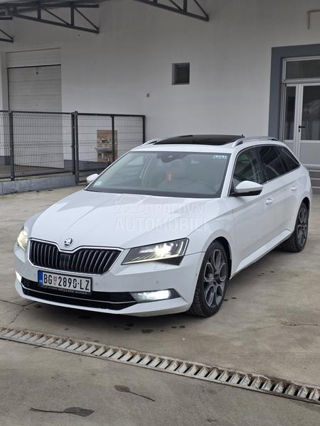 Škoda Superb DSG//FUL//