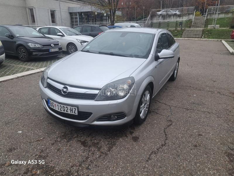 Opel Astra H 