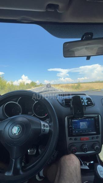 Alfa Romeo 147 1.6 TS