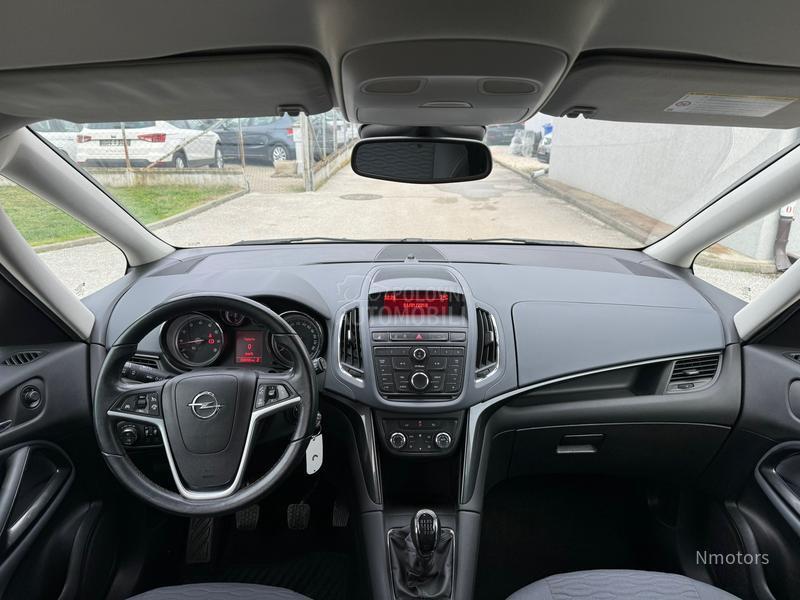 Opel Zafira 1.6 cng COSMO