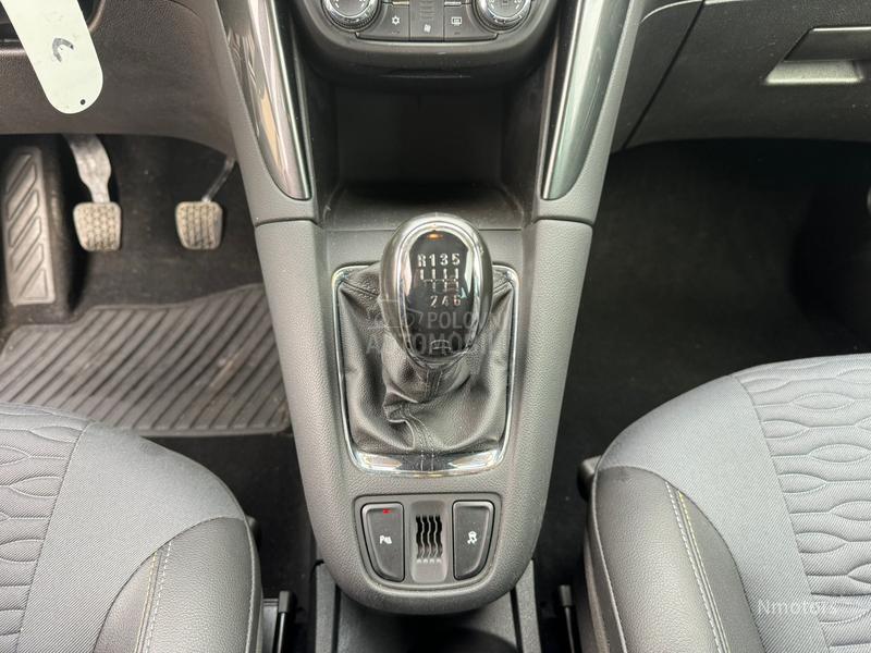 Opel Zafira 1.6 cng COSMO