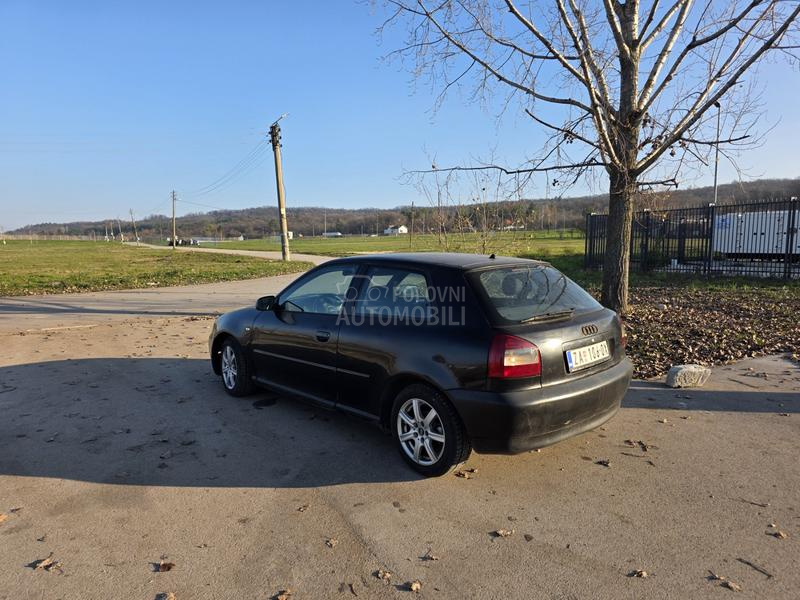 Audi A3 1.6