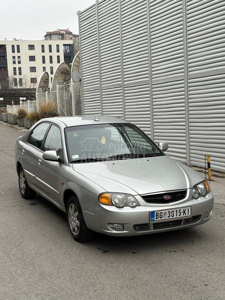Kia Shuma 1.6