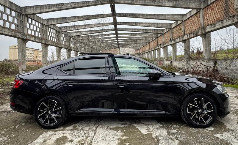 Škoda Superb Matrix/Pano/Blck/Dsg