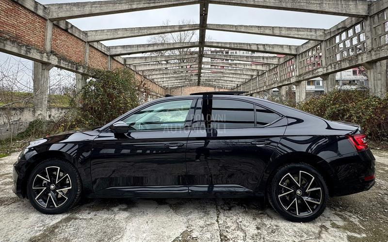 Škoda Superb Matrix/Pano/Blck/Dsg